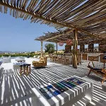 House Of Old Olive Tree * Πάρος