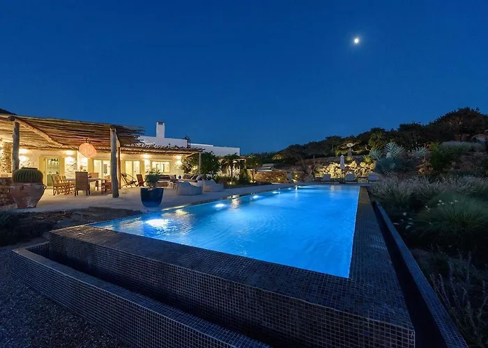 House Of Old Olive Tree Villa