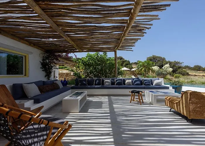 House Of Old Olive Tree * Páros