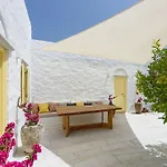 Vila House Of Old Olive Tree *